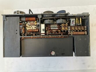 Luftwaffe Flugzeugempfänger E2a  von Telefunken, Ln 26597-1 (  für FuG IIIaU ) Alt überlackiertes Stück, Funktion nicht geprüft