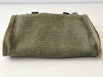 Tasche für Signalpatronen zur Leuchtpistole 42 der Wehrmacht. Sehr guter Zustand, datiert 1942