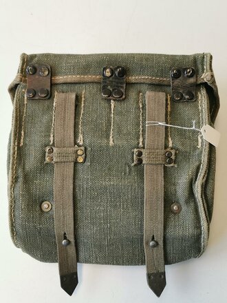 Tasche für Signalpatronen zur Leuchtpistole 42 der Wehrmacht. Sehr guter Zustand, datiert 1942