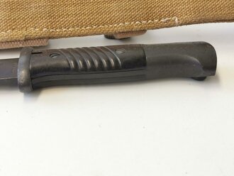 Seitengewehr M84/98 Wehrmacht für K98. Nicht Nummerngleiches Stück in gutem Zustand, in ungetragenem Koppelschuh in Tropenausführung