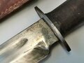 U.S. WWII "PAL" fighting knife RH36 with leather scabbard