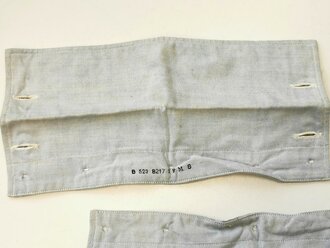 Luftwaffe, Paar Manschetten für das blaumellierte Hemd, gesamtlänge 25cm, stockfeckig