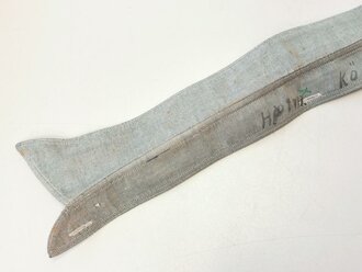 Luftwaffe, Wechselkragen für das blaumellierte Hemd, länge mittig von den äußeren Knopflöcher gemessen 37cm, einige Stockflecken