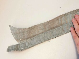 Luftwaffe, Wechselkragen für das blaumellierte Hemd, länge mittig von den äußeren Knopflöcher gemessen 37cm, einige Stockflecken