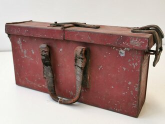 Großbritannien, Vickers Ammo Box Dated 1917, uncleaned