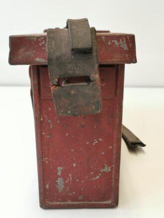 Großbritannien, Vickers Ammo Box Dated 1917, uncleaned