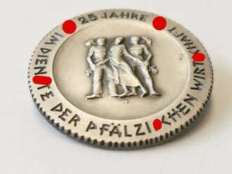 Tragbare Medaille für 25 jährige Mitarbeit in Dienste der pfälzischen Wirtschaft