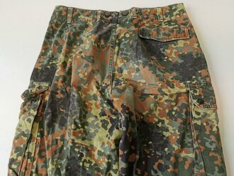 Bundeswehr Hose flecktarn gebraucht, Grösse 9 entspricht Konfektionsgrösse 52