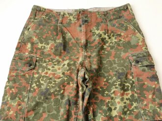 Bundeswehr Hose flecktarn gebraucht, Grösse 5 entspricht Konfektionsgrösse 27