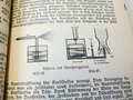 "Kraftfahr-Fibel" zusammengestellt und bearbeitet von Hauptmann v. Tippelstirch, 160 Seiten, DIN A5