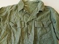 U.S. 1960´s dated Utility Shirt 1st Pattern. Insignia original sewn. This is the type shirt the used early in the Vietnam war