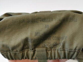 Mitten Shell, Trigger finger M 1948, used pair