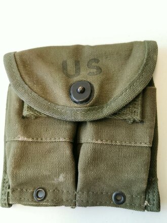 U.S. Carbine magazine pouch 1959 dated. Used uncleaned