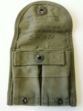 U.S. Carbine magazine pouch 1955 dated.