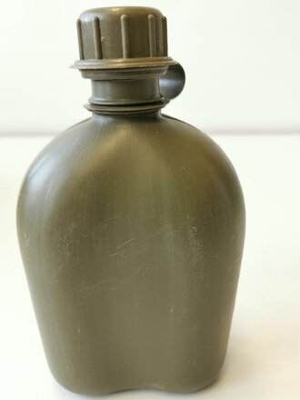 U.S. Canteen  bottle dated 1976, unused, storage wear, 1 piece