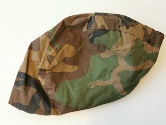 U.S. Cover, Ground troops, Parachutists helmet, Class 1, dated 1988, used, size Medium / Large