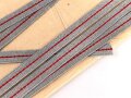 Deutsches Rotes Kreuz DRK, Auszeichnungsborte Metallfaden silbern mit rotem Durchzug. Breite 8mm. Sie erhalten je 10cm von der Rolle abgeschnitten. Das letzte Foto zeigt die Kombinationen für die Dienstjahre. Siehe auch Artikelnummer 56893, 56892, 144658