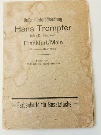 Wehrmacht, Farbkarte für Besatztuche aus dem Bestand einer Uniformtuchgroßhandlung, mittig gerissen