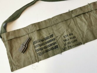 U.S. 196? dated 5,56mm Ammunition Bandolier with filler...