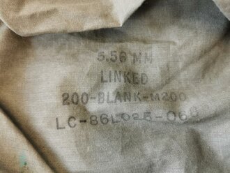 U.S. 1986 dated bag, 5,56mm linked 200 blank . M200