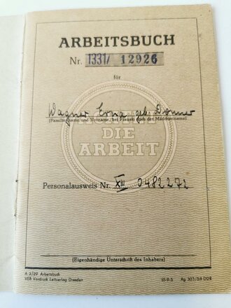 Konvolut Ausweise meist 2. Weltkrieg, alles mehr oder weniger defekt