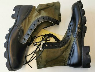 U.S. 1968 dated Tropical Combat boots, unissued, size 9N