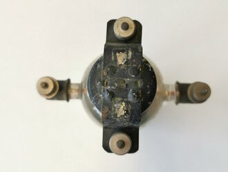 100 Watt Kurzwellen-Senderöhre Telefunken RS 282, Funktion nicht geprüft, ungereinigtes Stück