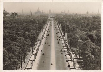 Ansichtskarte "Ost-West Achse in Berlin - Blick auf das Brandenburger Tor"