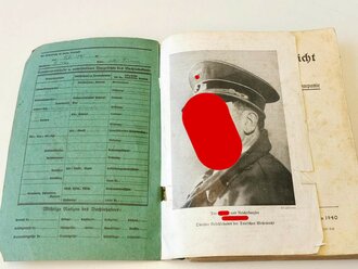 "Der Dienstunterricht im Heere, Ausgabe für den Schützen der Schützenkompanie" Jahtgang 1940 stärker gebraucht, Einband zum Teil lose