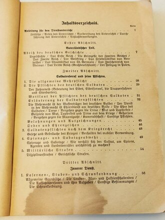 "Der Dienstunterricht im Heere, Ausgabe für den Schützen der Schützenkompanie" Jahtgang 1941 stärker gebraucht