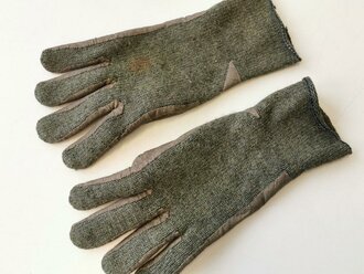 Paar Strickhandschuhe Wehrmacht, ungewöhnliches Modell. Getragen, guter Zustand