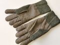 Paar Strickhandschuhe Wehrmacht, ungewöhnliches Modell. Getragen, guter Zustand