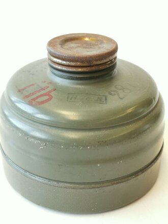 Gasmaskenfilter Wehrmacht Filtereinsatz datiert 1939 " Üb" Originallack