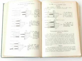 Waffentechnischer Leitfaden für die Ordnungspolizei datiert 1941. Komplett, Bindung gelöst, Einband abgegriffen