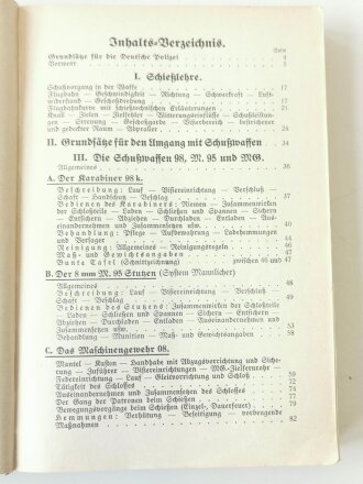 Waffentechnischer Leitfaden für die Ordnungspolizei datiert 1941. Komplett, Bindung gelöst, Einband abgegriffen