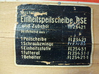 Luftwaffe Einheitspeilscheibe zur Navigation in Flugzeug. Im Kasten, dieser Überlackiert. Sonst einwandfrei