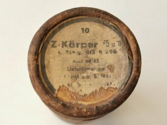 Pappverpackung für "10 Z-Körper 65? mm" datiert 1943