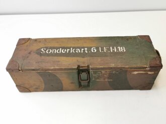 Transportkasten aus Holz " Sonderkart. 6 l.F.18 " Original Tarnlackierung, datiert 1937