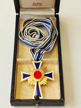 Ehrenkreuz der deutschen Mutter in gold , im Etui von Otto Zappe Gablonz