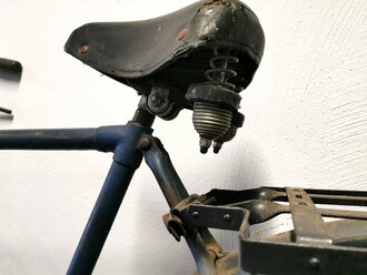 Truppenfahrrad Kriegsmarine, unrestaurierter Fundzustand, zum Teil Nachkriegsergänzungen ( z.B. Pedal) Nur an Selbstabholer, kein Versand