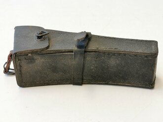 Werkzeugtasche aus Ersatzmaterial für ein Truppenfahrrad der Wehrmacht