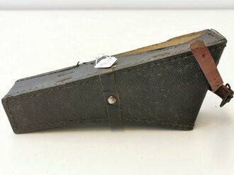 Werkzeugtasche aus Ersatzmaterial für ein Truppenfahrrad der Wehrmacht
