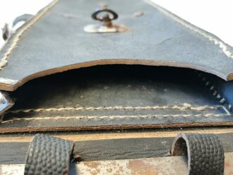 Werkzeugtasche aus Ersatzmaterial für ein Truppenfahrrad der Wehrmacht