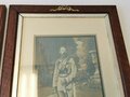 Kaiserreich, Paar gerahmte Hartkartonbilder von Kaiser Friedrich und Königin Luise. Maße mit Rahmen jeweils 40 x 61cm
