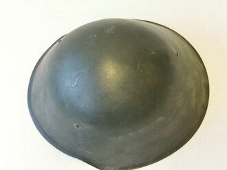 Stahlhelm Nationale Volksarmee der DDR, Innenfutter alter Art, Glocke datiert 1960, ein Polster hat sich aufgelöst, sonst guter Zustand