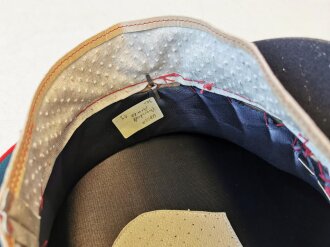 Russland "kalter Krieg", Schirmmütze für einen hochrangigen Offizier in gutem Zustand, Größe 57