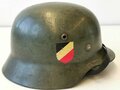 Stahlhelm Heer Modell 1935. Originallack, zusammengehöriges Stück, beim Adlerschild das Hakenkreuz zu 98% erhalten