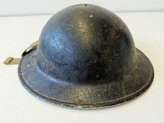 Stahlhelm britisches Modell ohne erkennbare Markierungen, schwarzer Originallack