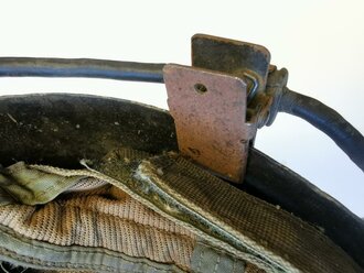 U.S. DH-132 Gentex Combat Vehicle Crewmans Helmet. Uncleaned