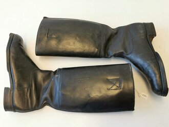 Paar Stiefel für Offiziere der Wehrmacht. Getragenes Paar, Sohlenlänge 29,5cm